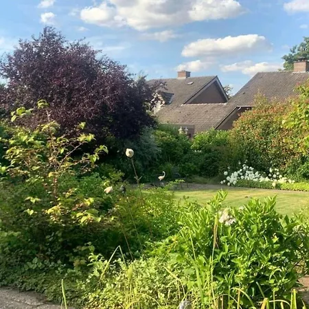 Holiday home Royale Bungalow Met Grote Tuin En Terras